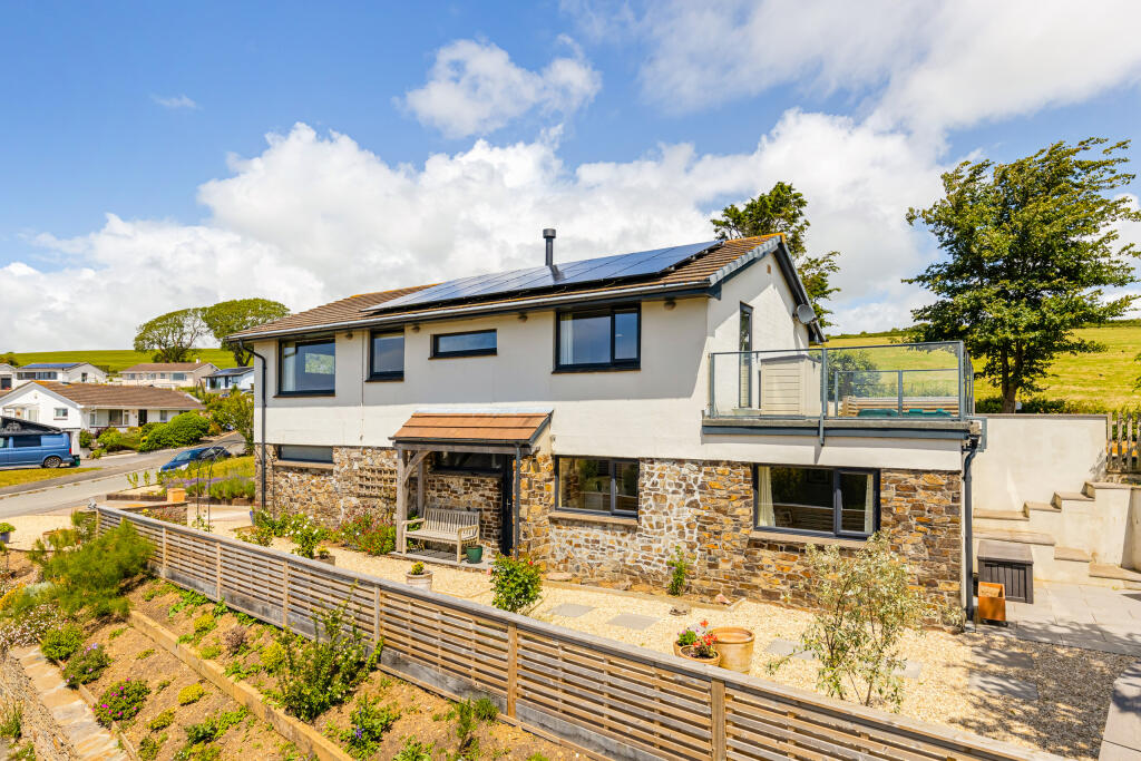 Main image of property: Ridge House, 2 Compton Road, West Charleton, Kingsbridge, Devon
