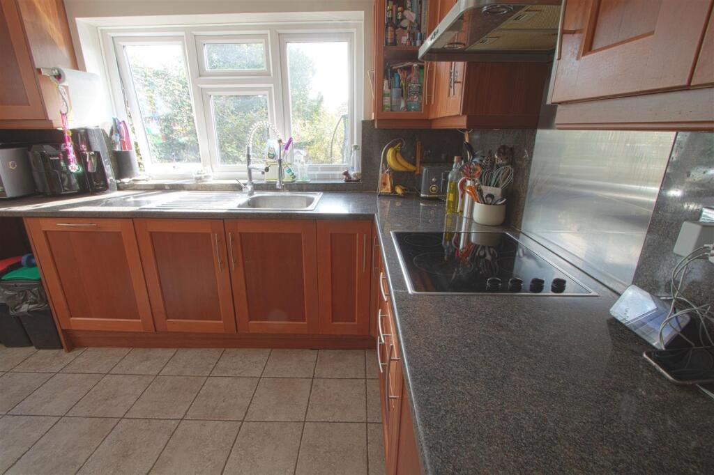 Copperfield, Billericay photo 2