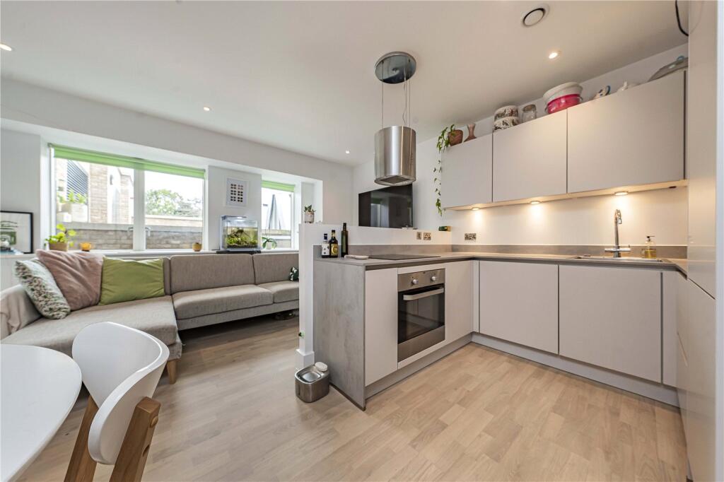 Main image of property: 577a Kingston Road,, London, SW20