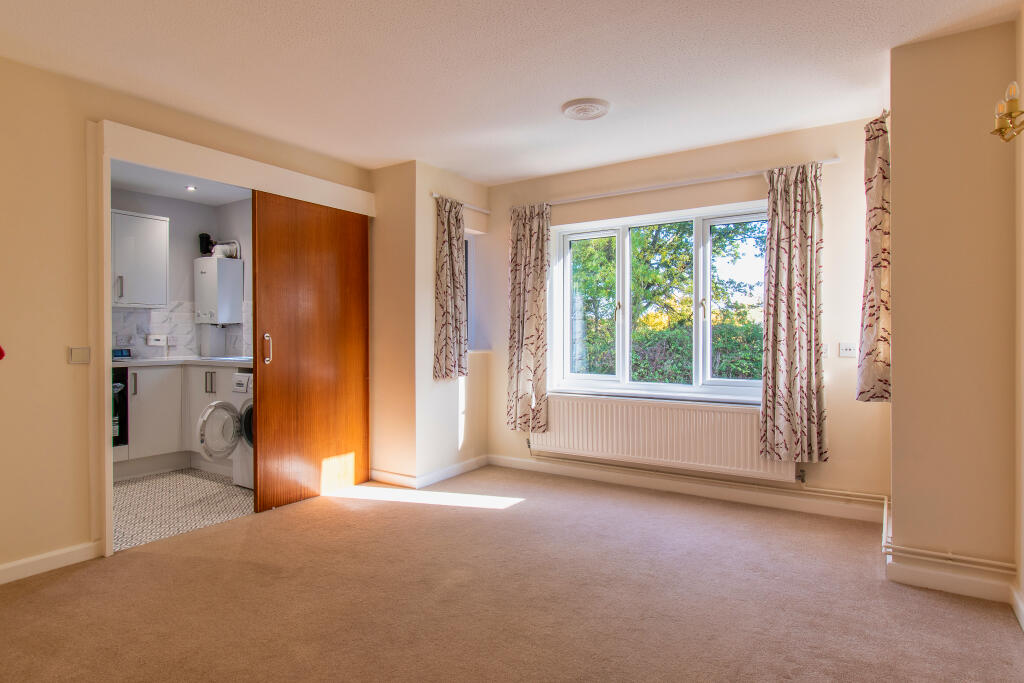 Kennet Court, Wokingham, Berkshire - View 2