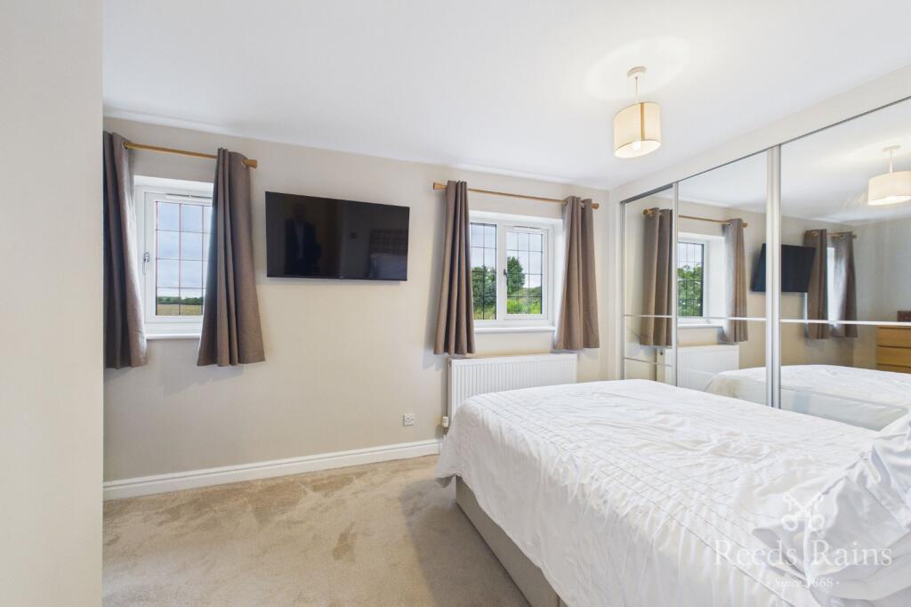 House in Leeds, Morley - View 5