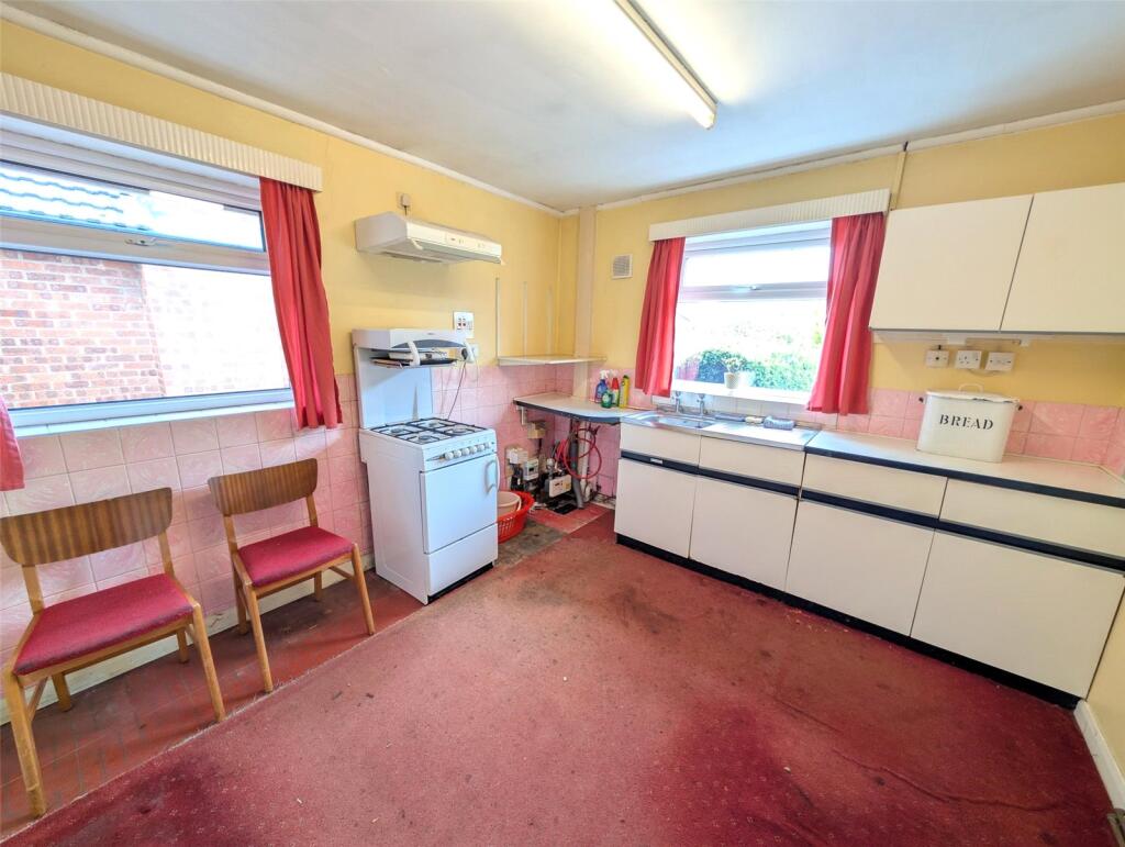 Greenland Road, Sutton-in-Ashfield, Nottinghamshire photo 4