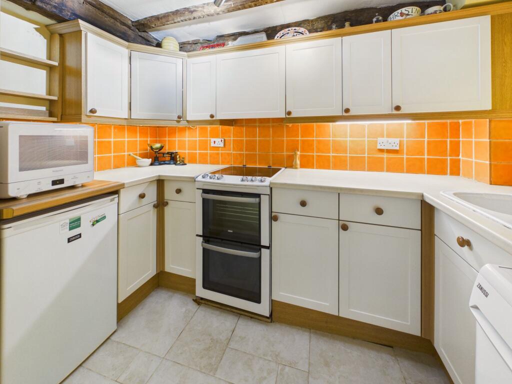 House in Wealden, Mayfield and Five Ashes - View 3