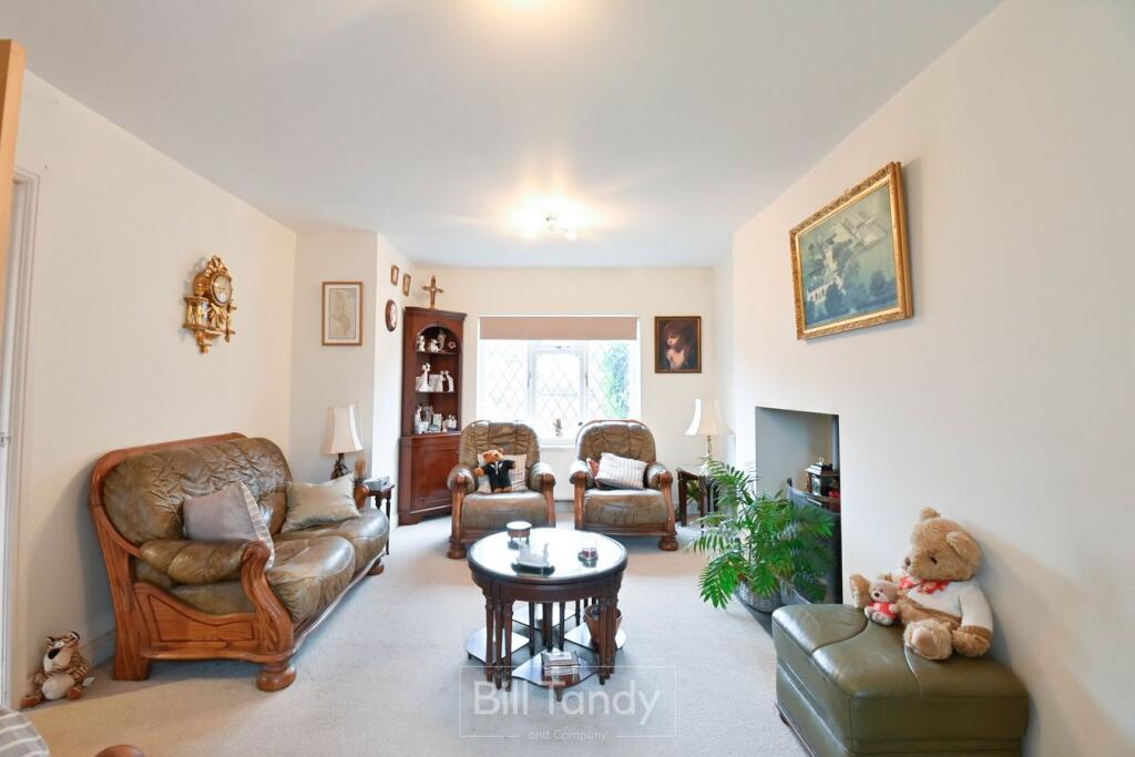 House in Shenstone - View 3