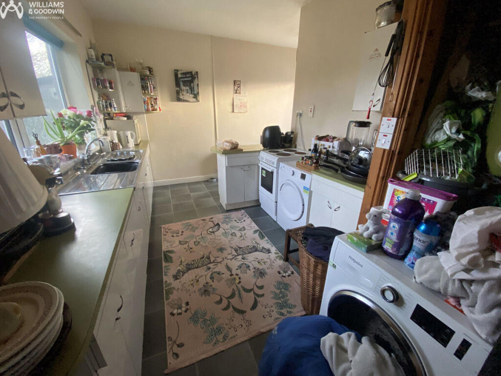 House in Llangefni - View 6