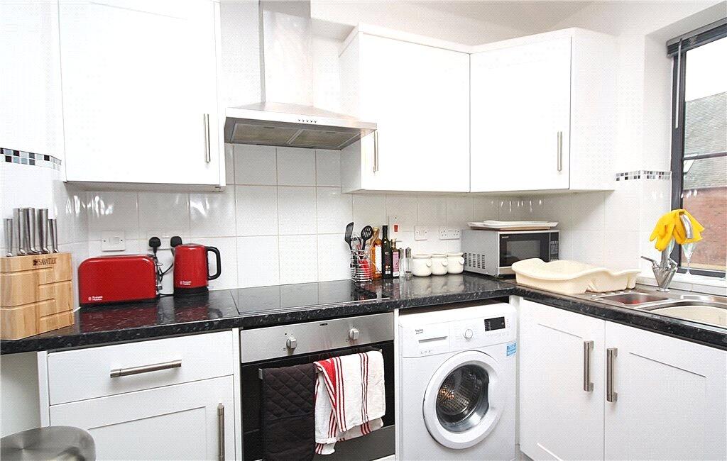 House in Worcester, St Clements - View 2