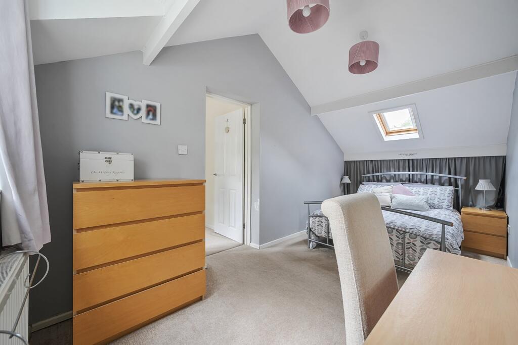 House in Southampton - View 5