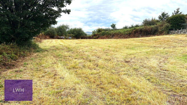 Land West of Clogwyn Llwyd