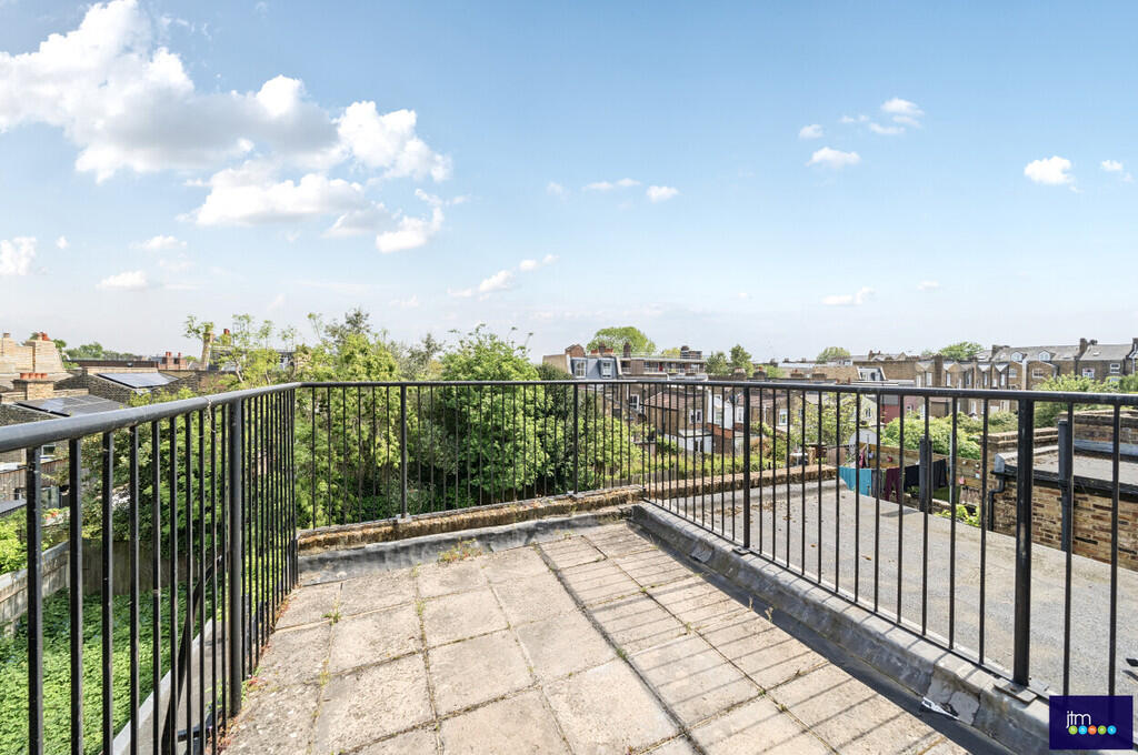 Main image of property: Davenant Road, N19