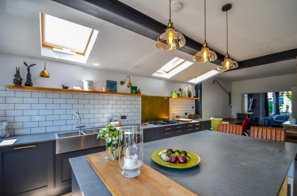 House in Southend-on-Sea, Leigh-on-Sea
