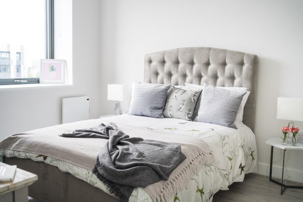 Main image of property: Flat 301 Cotton Field Wharf, New Union Street, Manchester, Greater Manchester, M4
