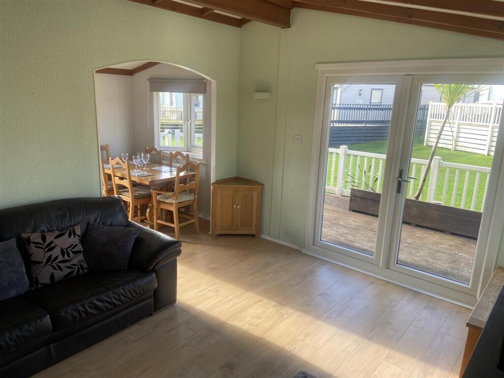 Ty Newydd Leisure Park, Fford Brynteg, Llanbedrgoch photo 2