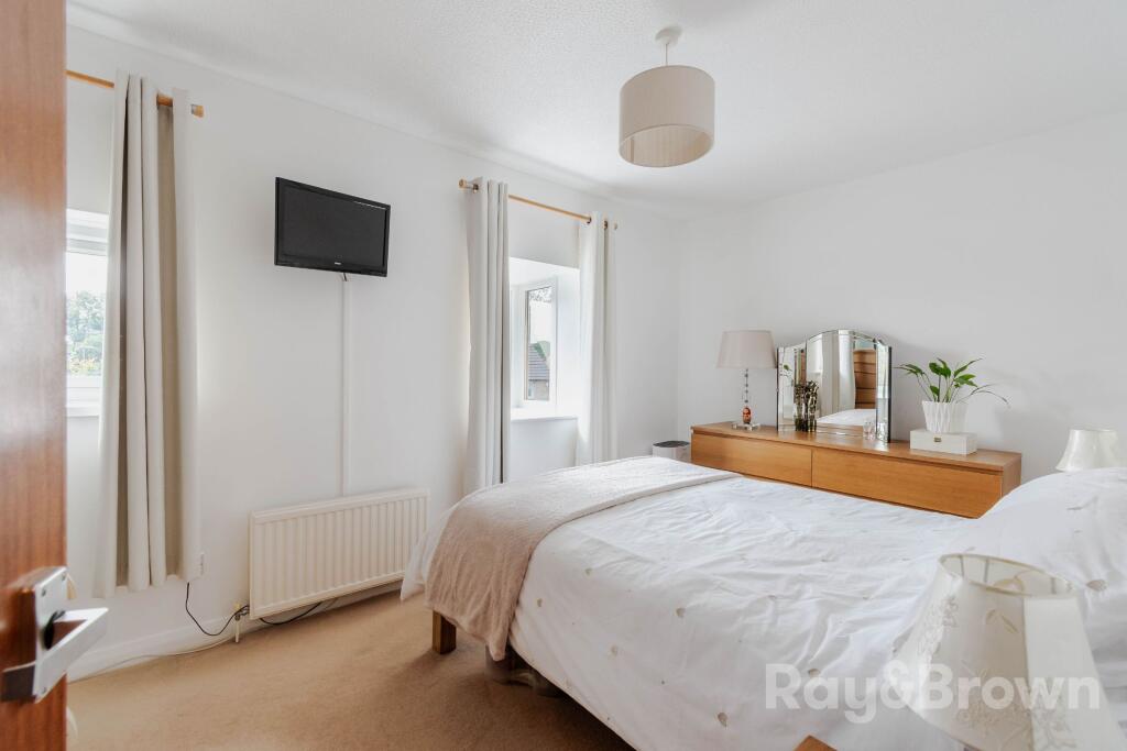 House in Cardiff, Thornhill - View 4