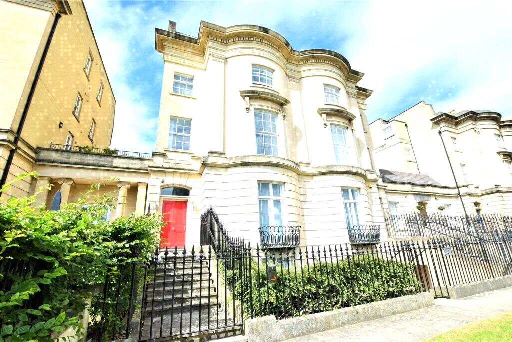 Main image of property: Kings Road, Reading, Berkshire, RG1