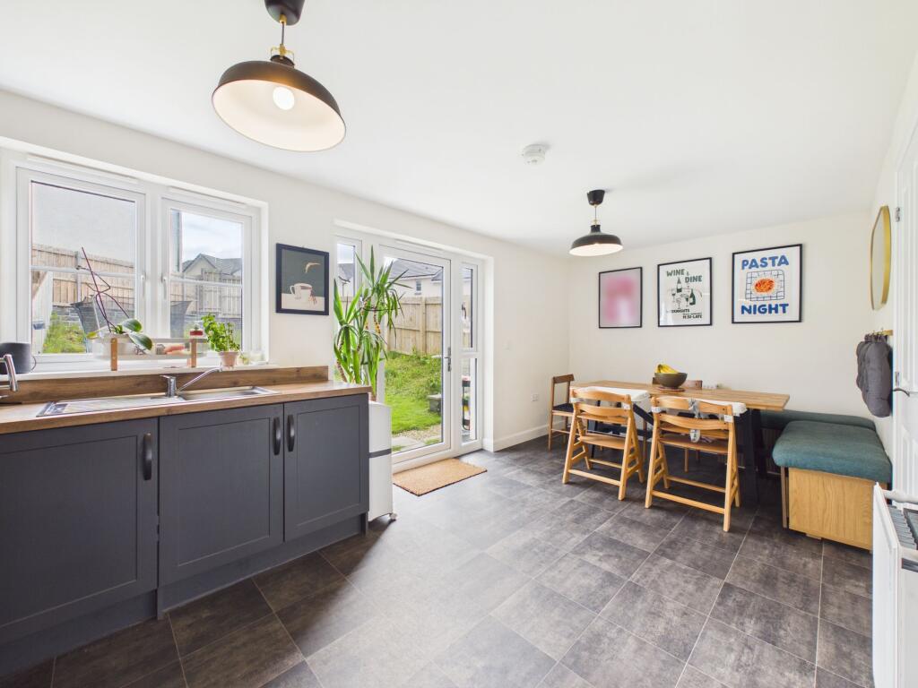 Highbury Grove, East Kilbride, Glasgow - View 5