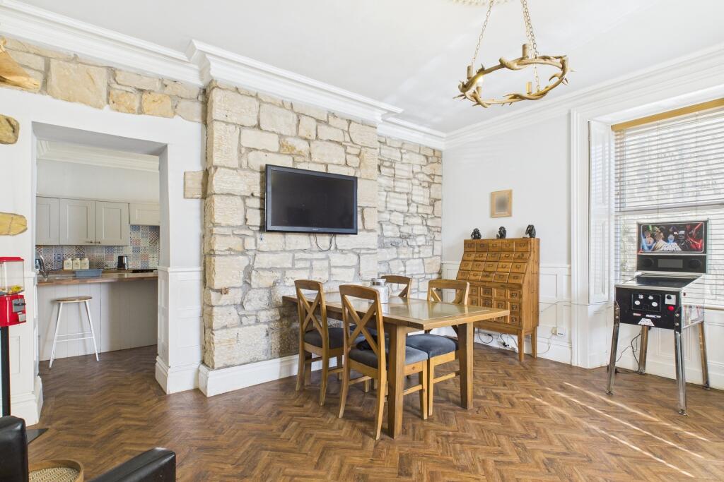 House in Morpeth, Rothbury - More