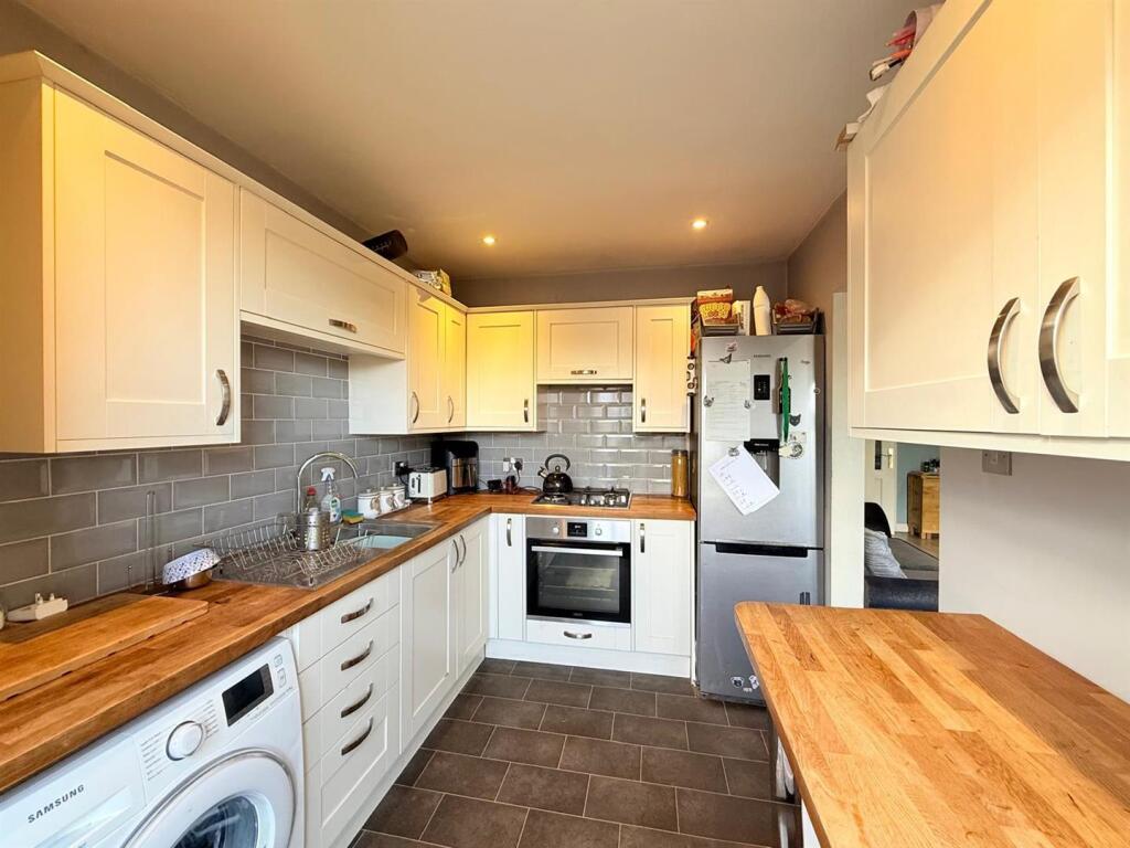 Additional image 2 of Viscount Walk, Bournemouth