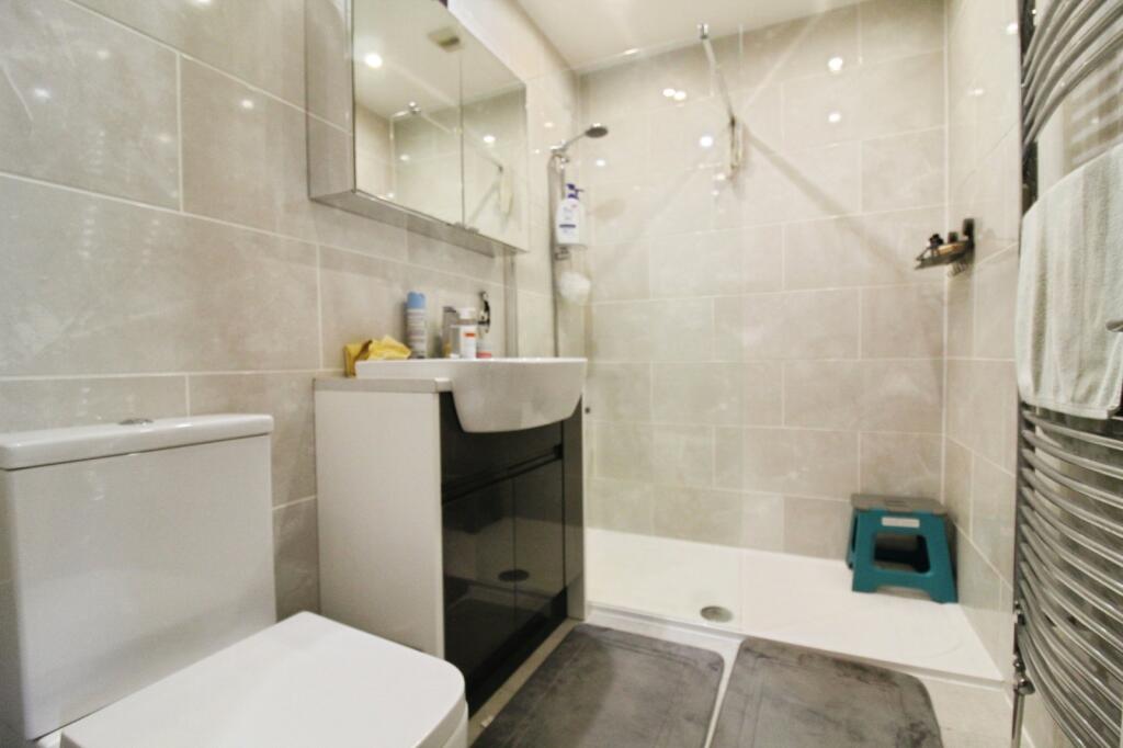 House in Pendle, White Walls, Colne - More