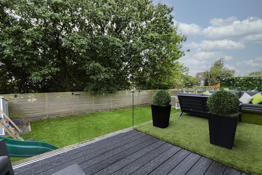 Additional image 38 of The Beeches, Birkenshaw, Bradford