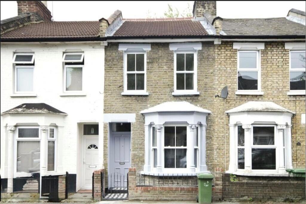Main image of property: Tavistock Road, Stratford
