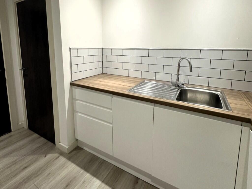 Additional image 11 of Cape Street, Bradford, BD1