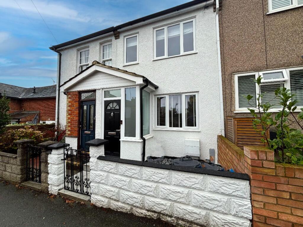 Main image of property: Warley Mount, Brentwood