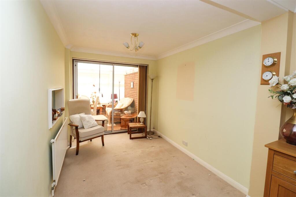 House in Hart, Hampshire - View 5