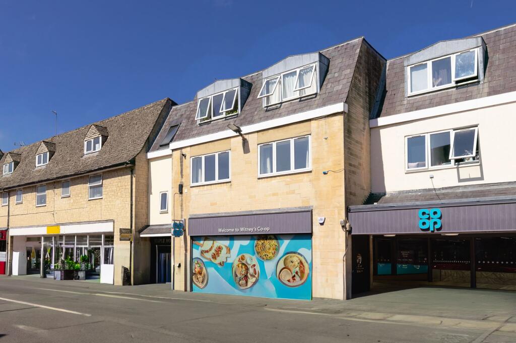 Main image of property: High Street, Witney, OX28