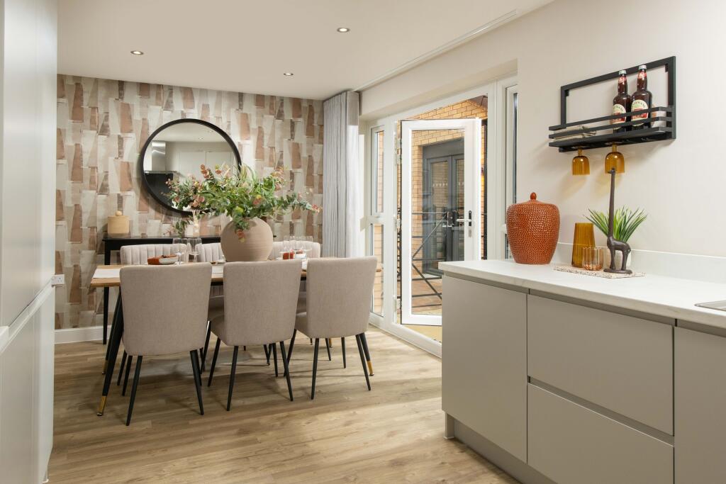 House in Northampton, West Northamptonshire - View 4