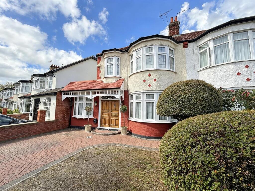 Main image of property: Church Street, London