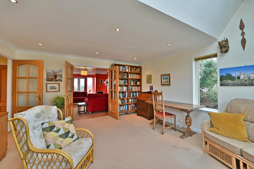 House in Langbank, Renfrewshire - View 4
