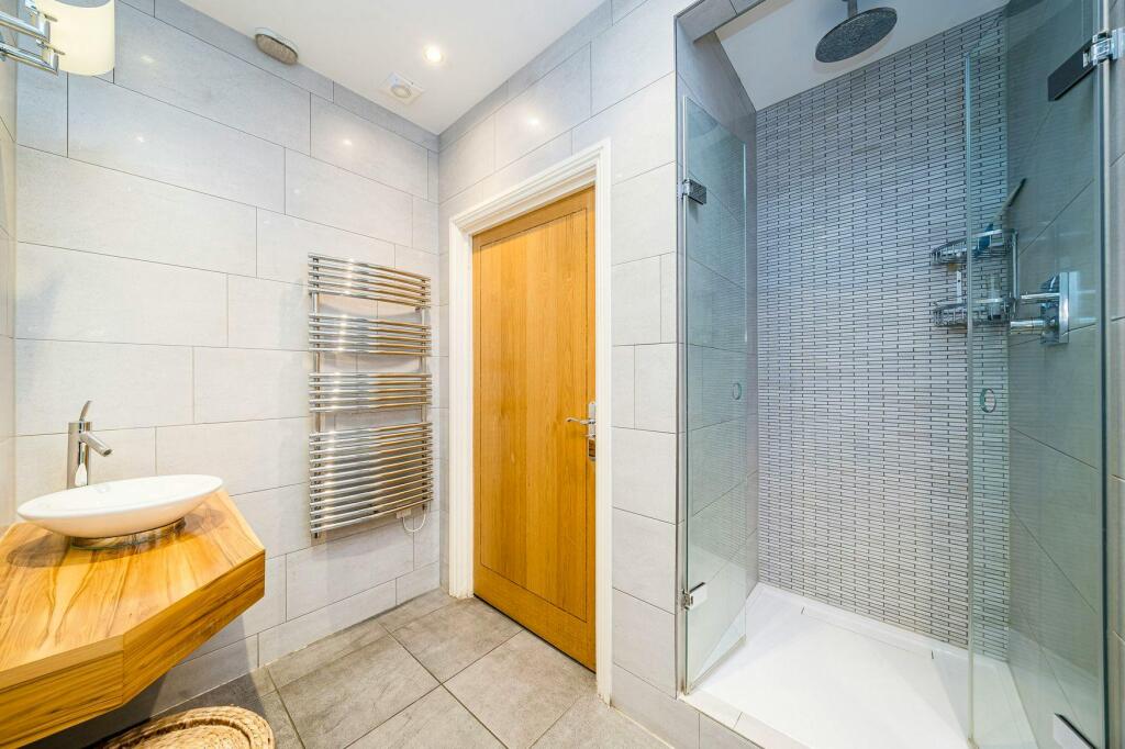 Shower - 1K JPEG.jpg