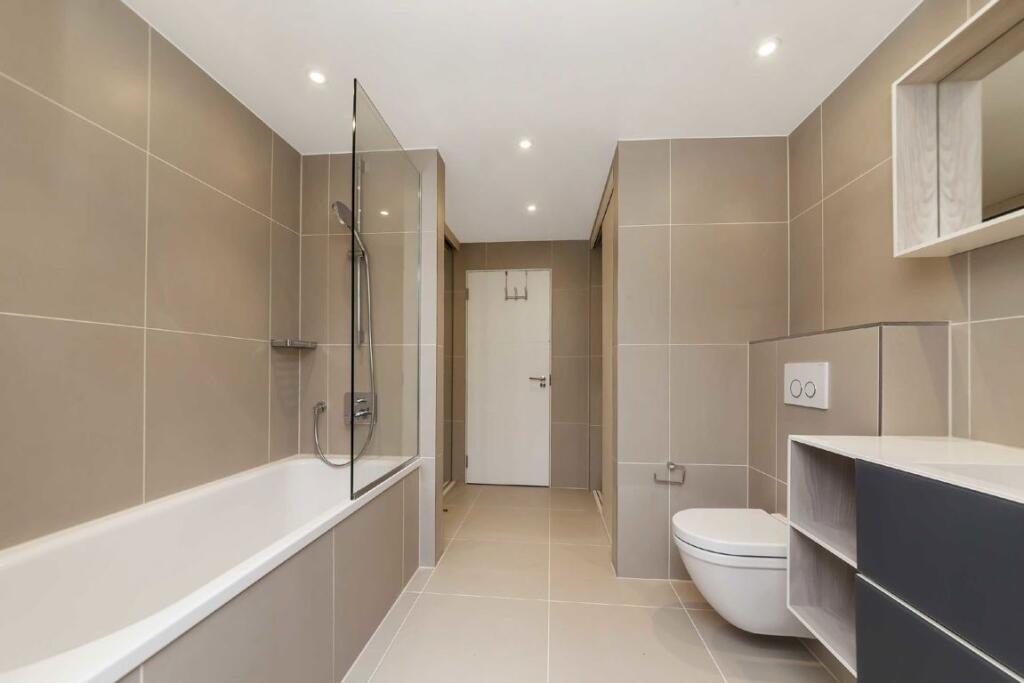 4 bedroom house for rent