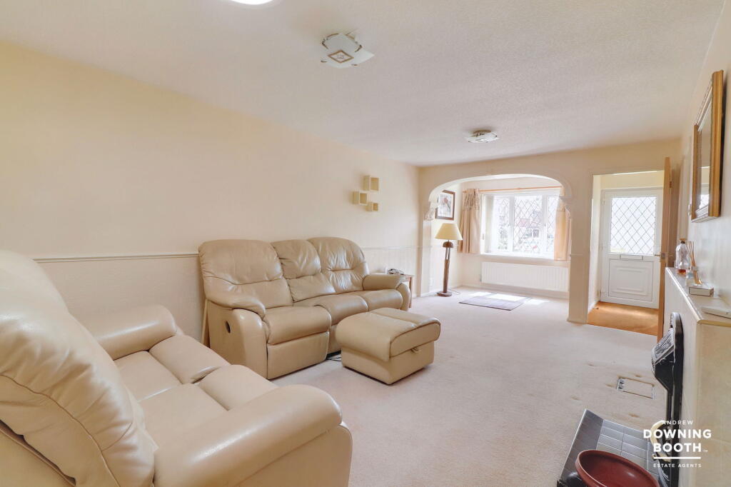 Lime Grove, Lichfield photo 2