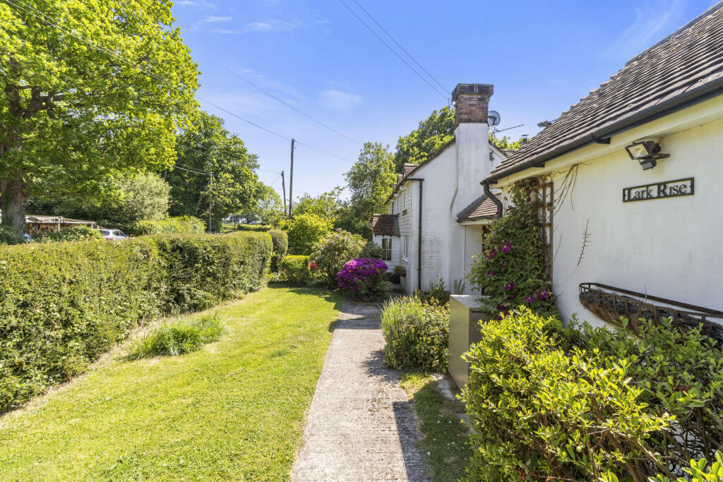 Foul Lane, Cowbeech, East Sussex photo 2