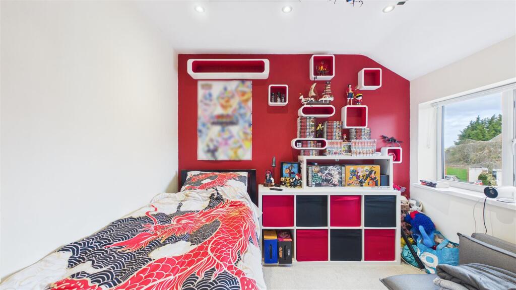 Additional image 25 of Eastleigh Drive, Romsley, Halesowen