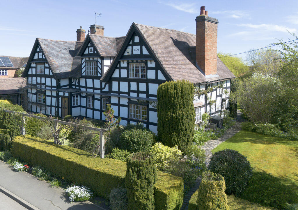 Main image of property: Main Street, Bishampton, Pershore Worcestershire WR10 2LX