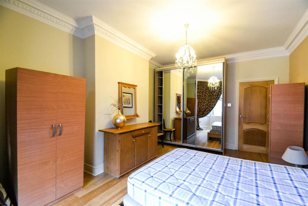 3 bedroom flat for rent