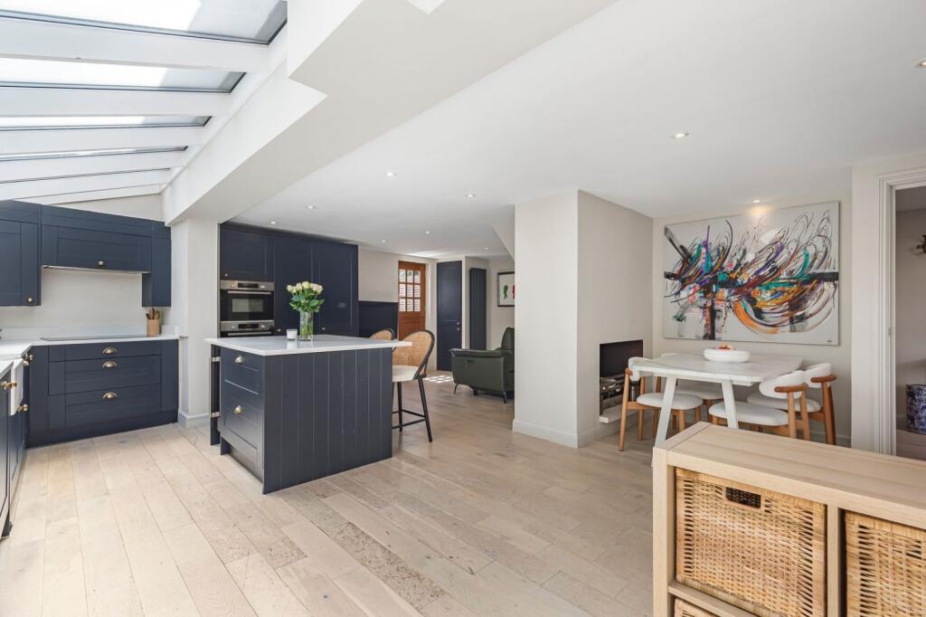 Main image of property: The Coach House, Winfrith Road, Earlsfield, London, SW18
