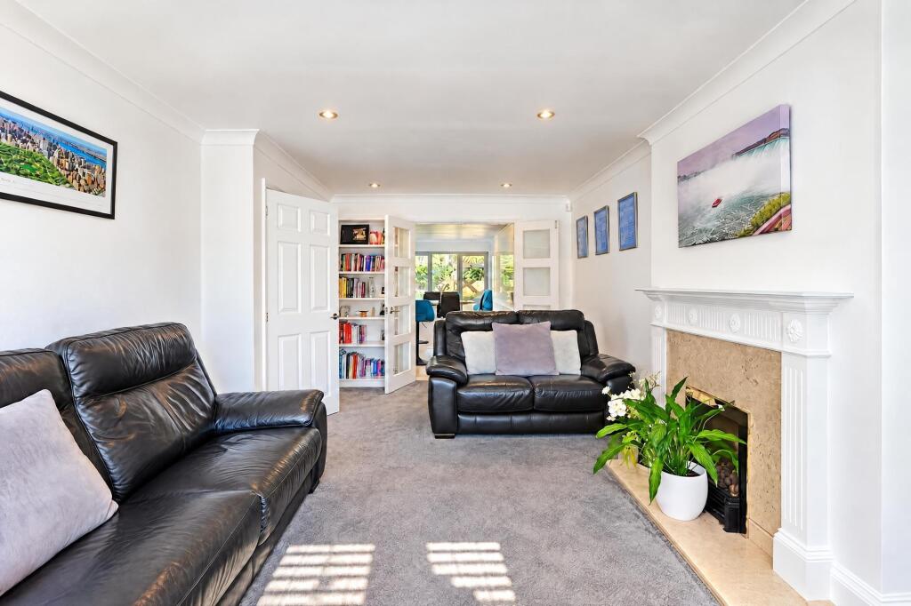 Ely Way, Rayleigh, SS6 photo 3