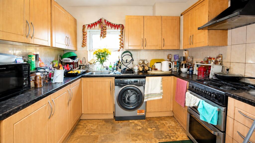 House in London - View 4
