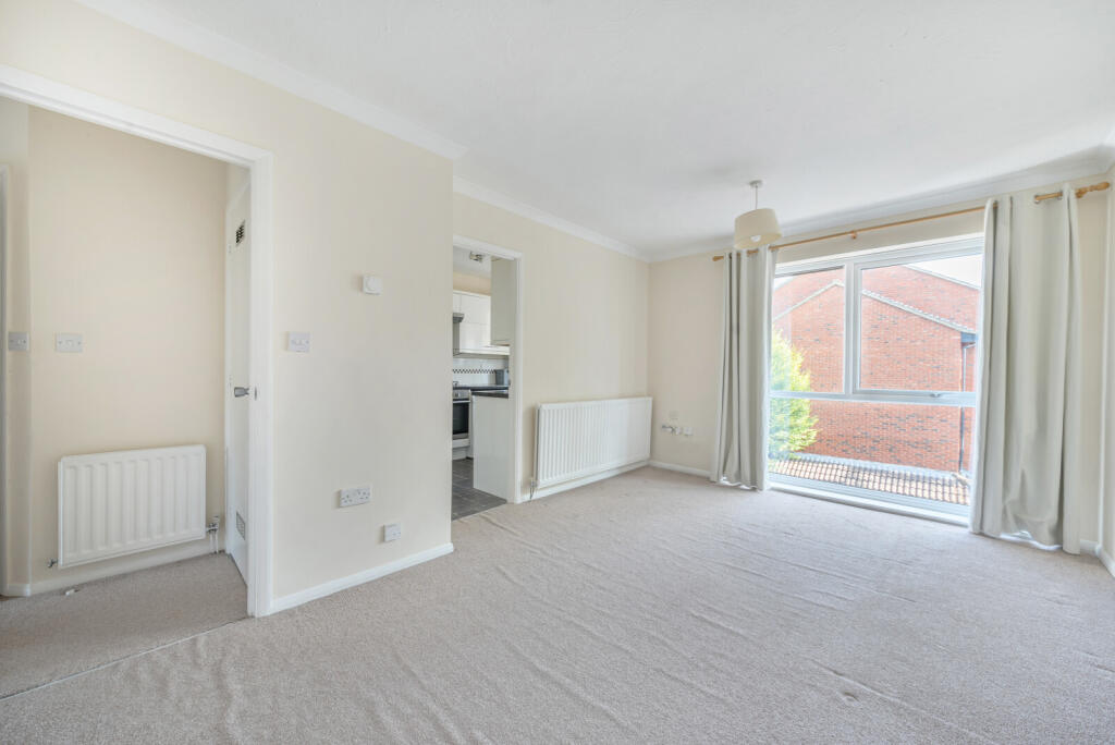 Laleham Road, Shepperton, TW17 photo 4