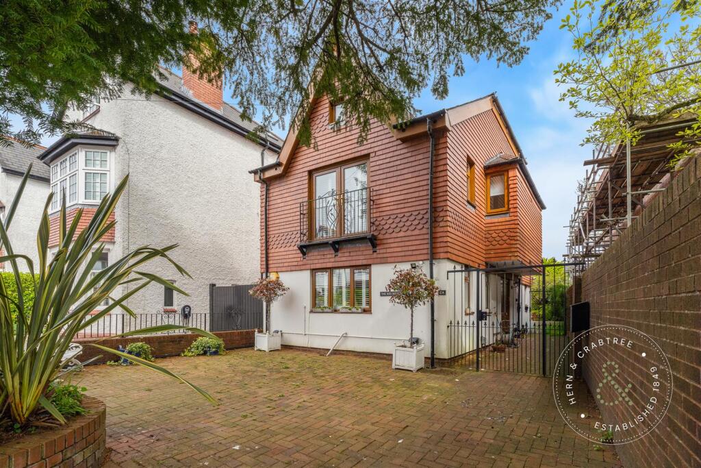 Main image of property: The Avenue, Llandaff, Cardiff