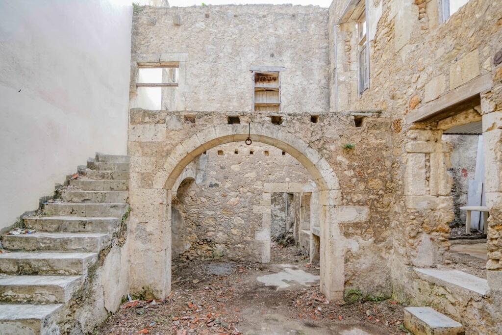 Main image of property: Crete, Rethymnon, Rethymnon