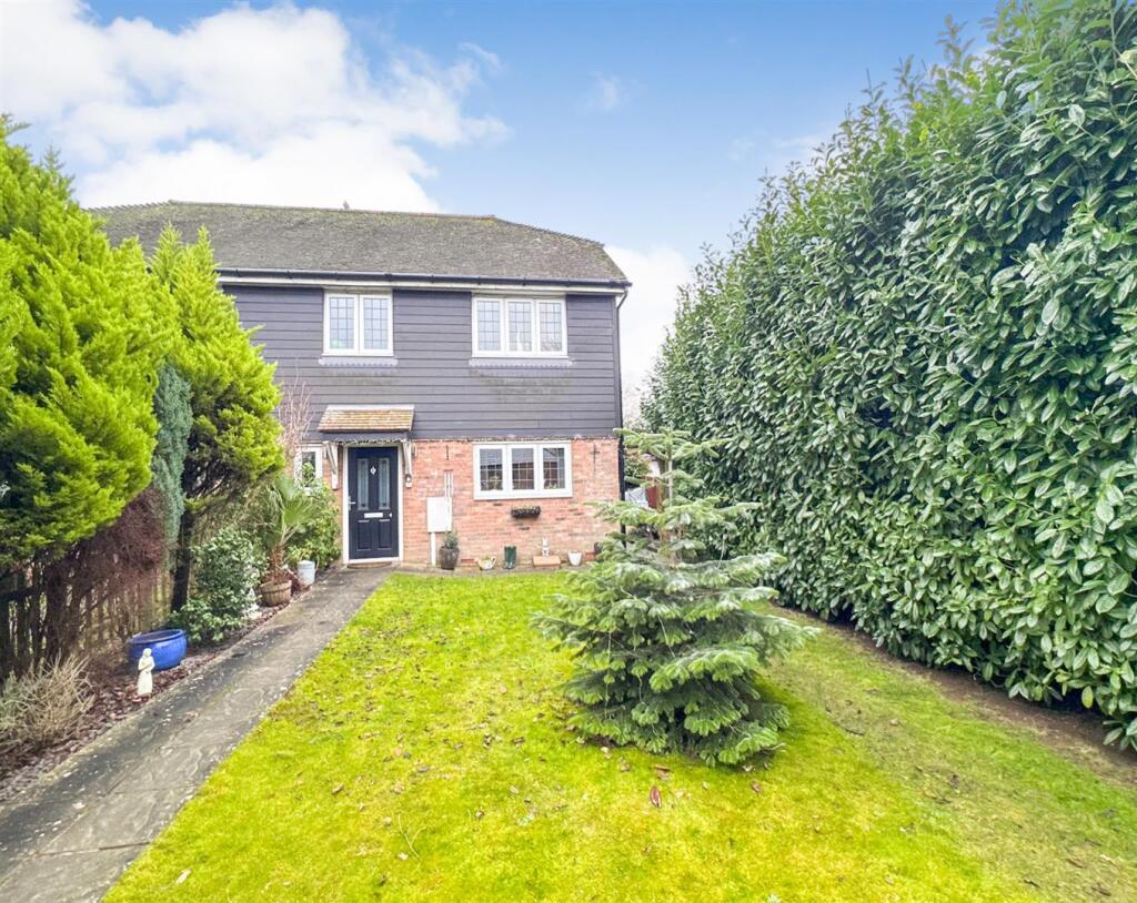 Main image of property: Greensand Ridge, Kingswood, Maidstone