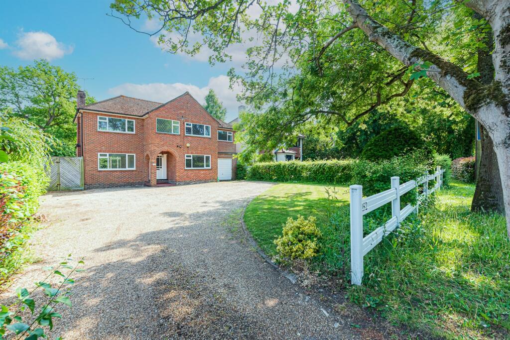 Main image of property: Barkham Road, Wokingham, RG41