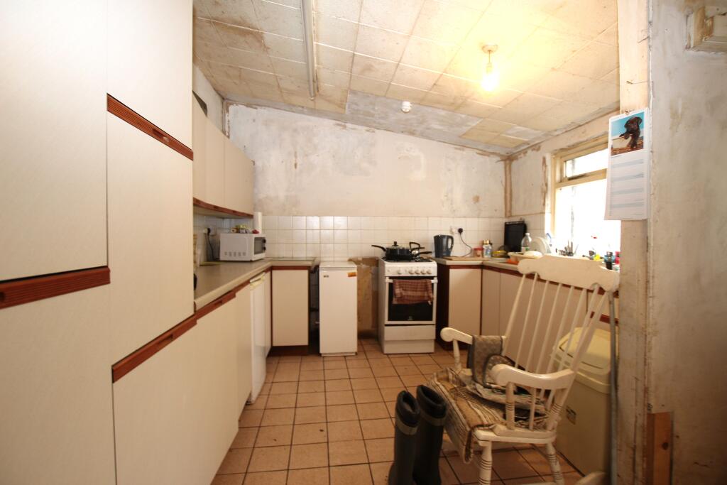 17 Holmisdale, Glendale, Isle of Skye, IV55 photo 3