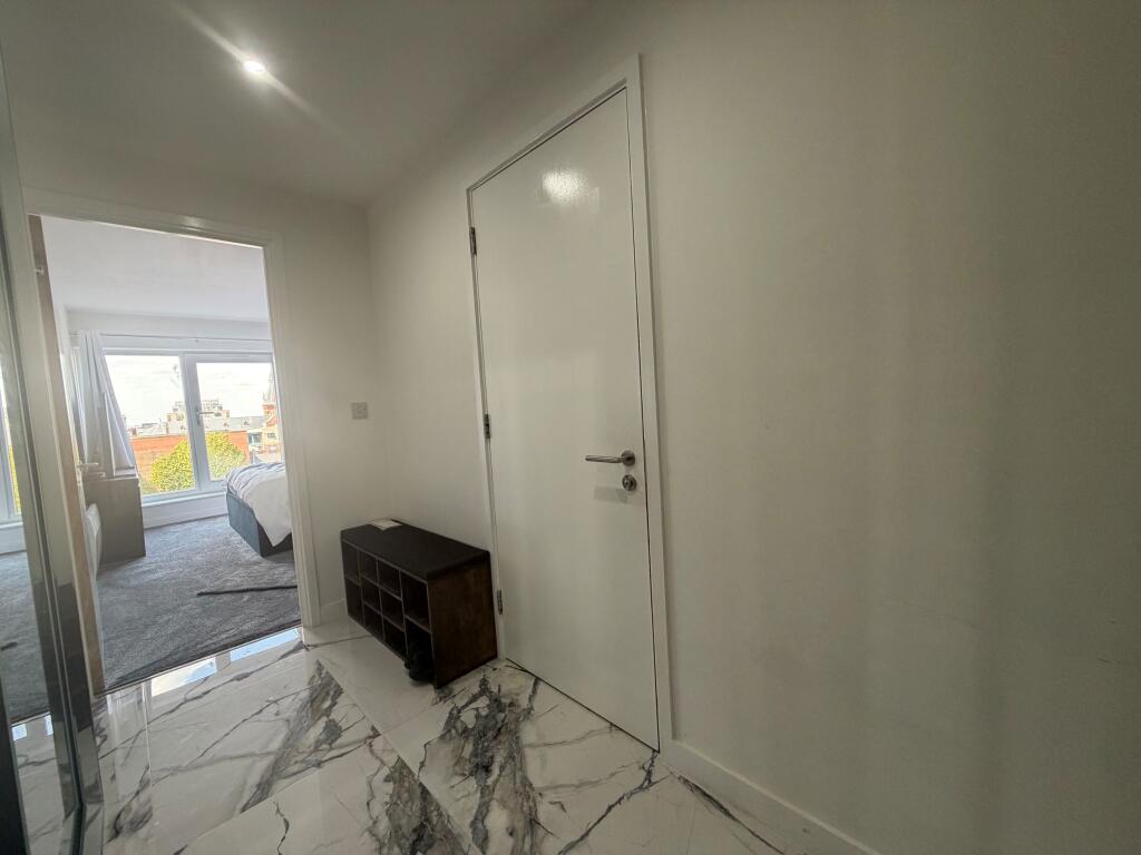 Apartment in Birmingham - View 4