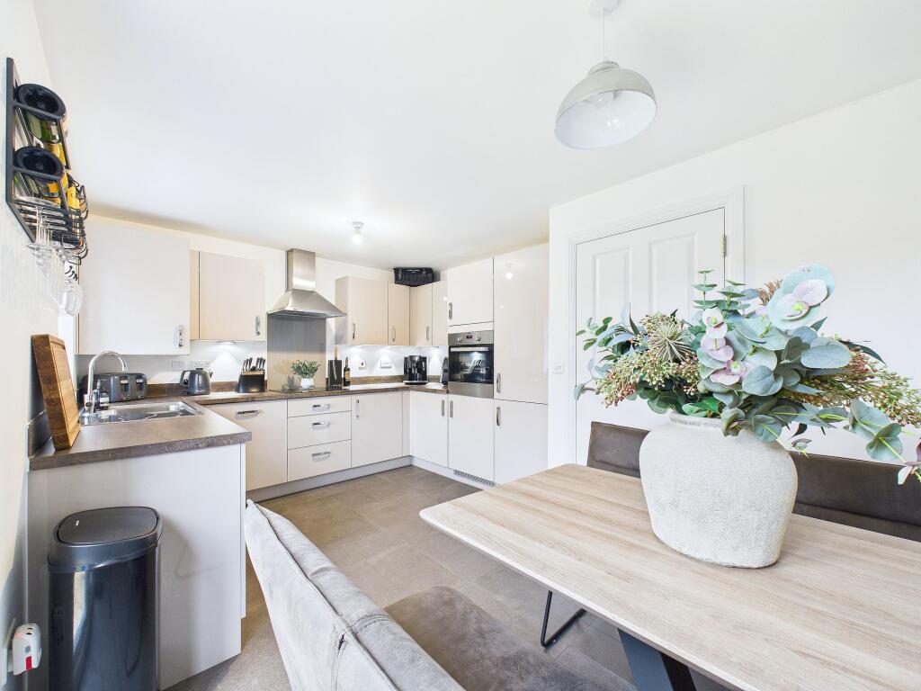 Main image of property: Lulworth Grove, Worksop, S81