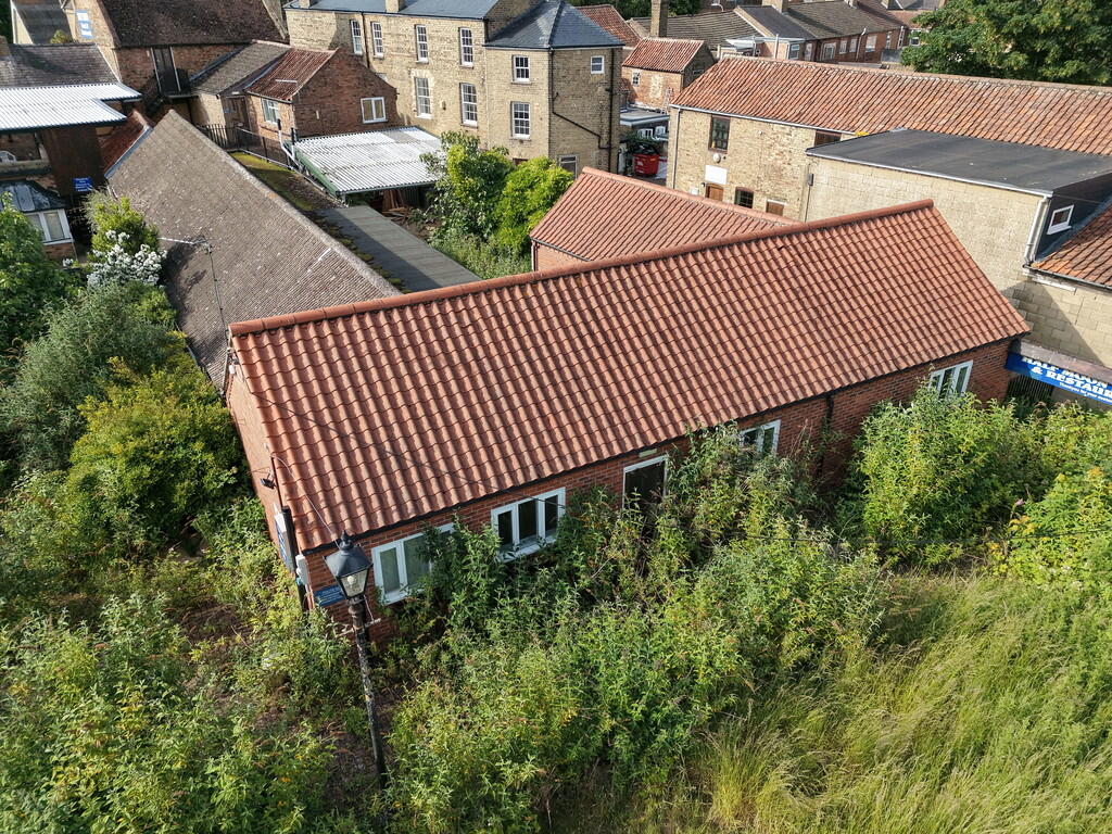 Development Land to Rear of Half Moon Pub, West Street photo 4